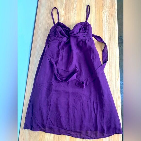 Beautiful Purple Dress - Picture 1 of 6